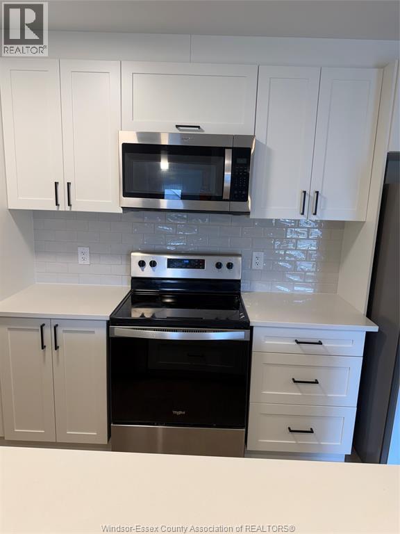 Photo du bâtiment - 2550 Sandwich W Pkwy