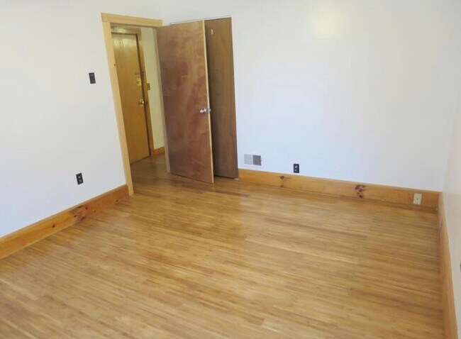 Foto del edificio - 90 Wallace St