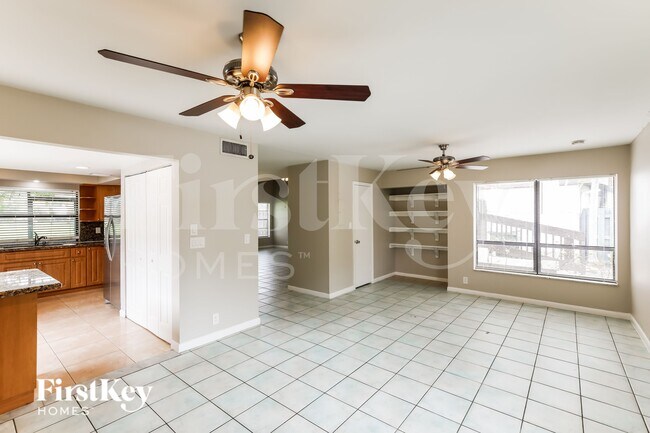 Foto del edificio - 1430 W Sandpiper Cir