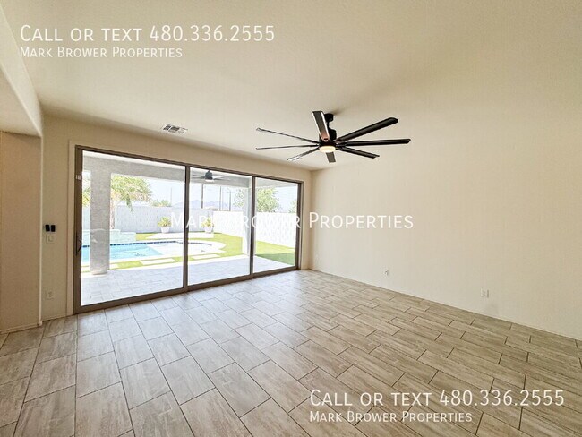 Building Photo - 3546 N Los Alamos