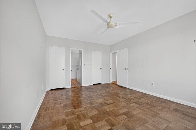 Foto del edificio - 4301 Massachusetts Ave NW