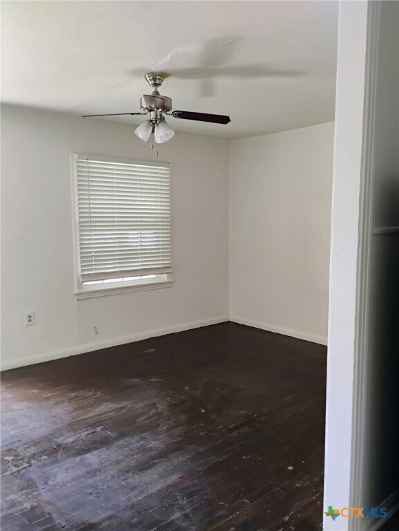 Foto principal - 915 Mimosa St