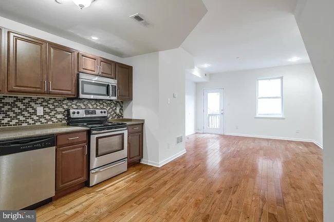 1st Floor - Kitchen/Living Roon - 1240 S 17th St