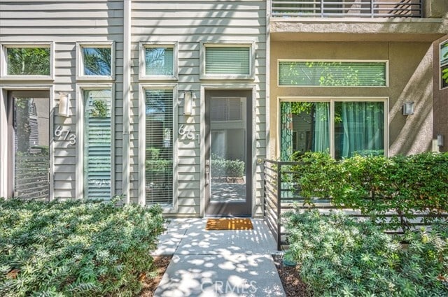 Primary Photo - 661 Sawyer Pl