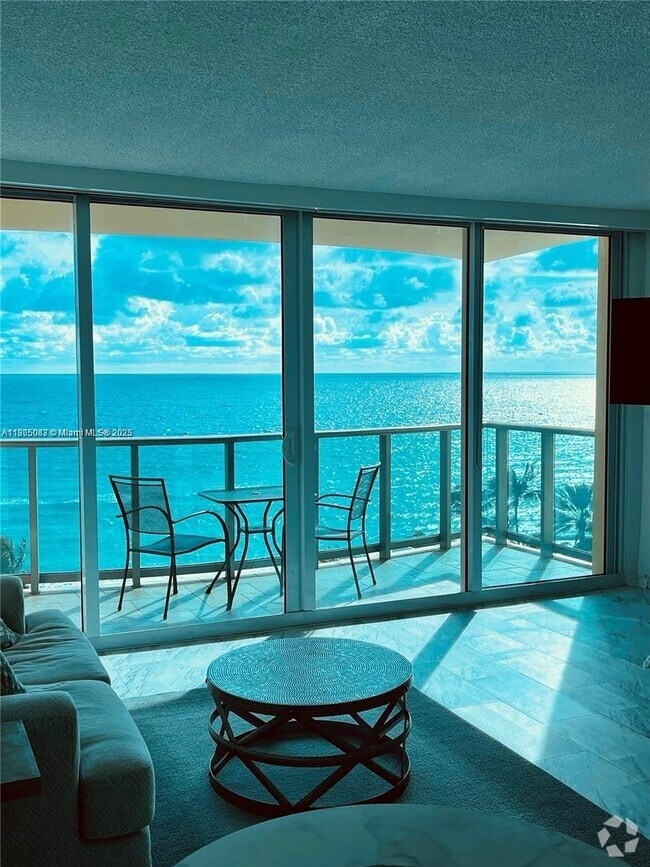 Building Photo - 2501 S Ocean Dr