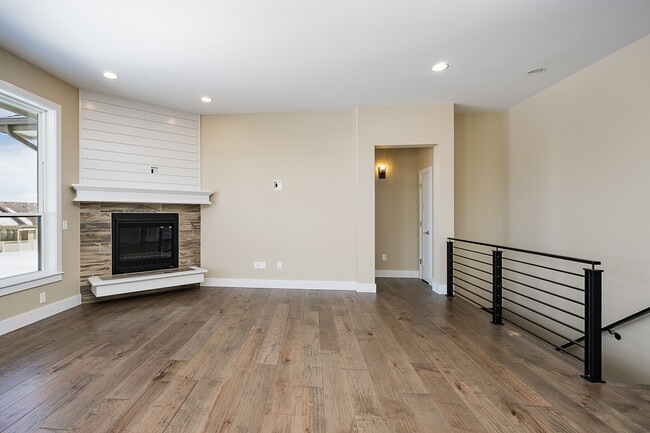 Building Photo - 3117 Peregrine Ln
