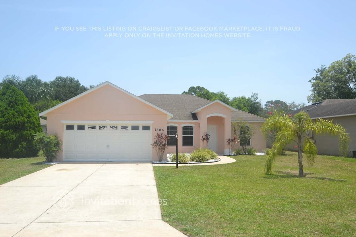 Foto principal - 11605 Lake Dr