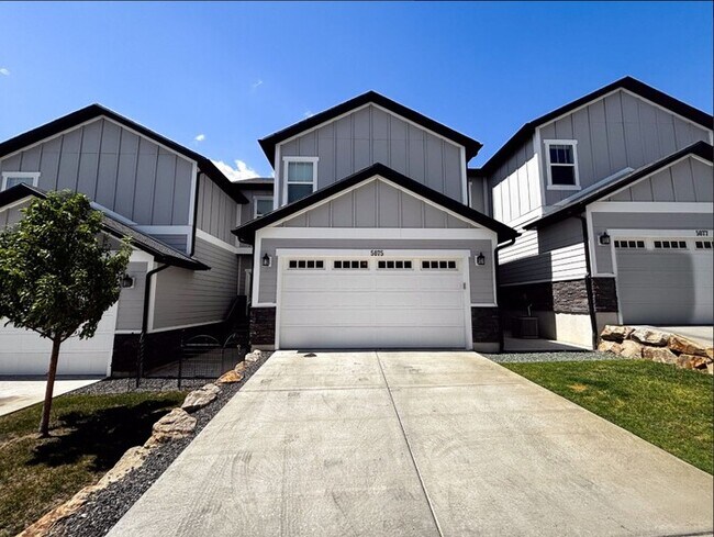 Foto del edificio - Clean, Bright, Open Town-Home in Lehi