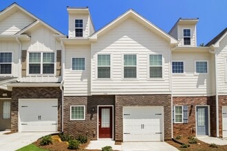 Building Photo - 120 Riley Cir