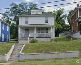 Building Photo - 1825 Patterson Ave SW