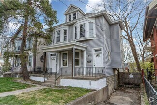 Building Photo - 2314 Highland Ave