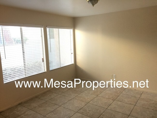 Foto del edificio - 133 Linda Way