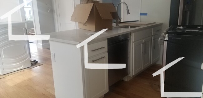 Foto del edificio - Newly built 3 bedroom unit in Brighton!