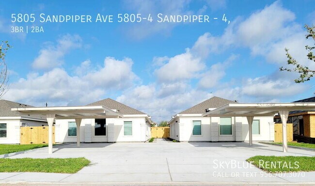 Foto del edificio - 5805 Sandpiper Ave