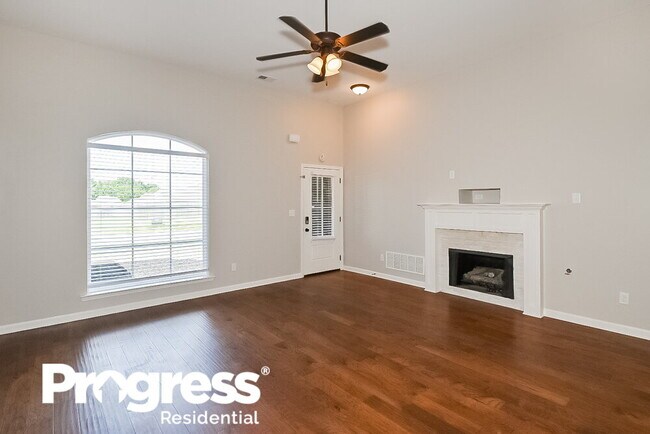 Building Photo - 4058 Bramble Crest Dr