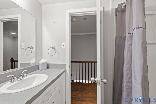 Foto del edificio - 7603 S Pinehill Dr