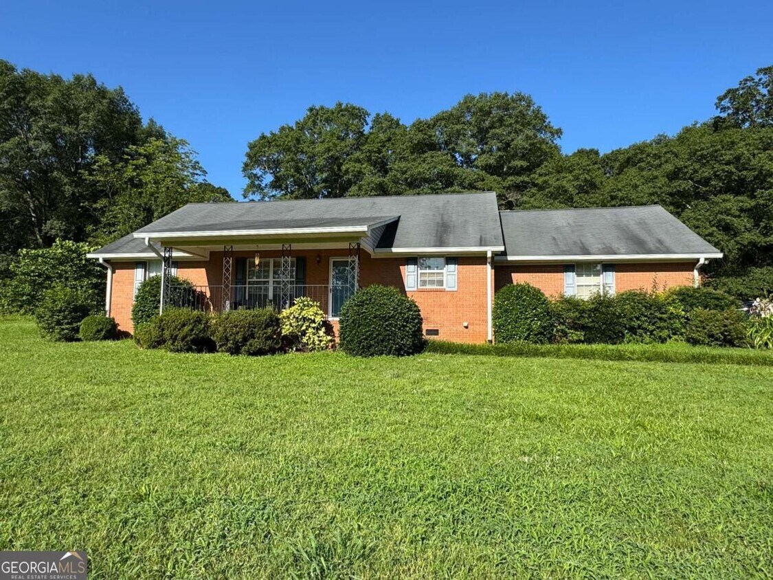 Primary Photo - 2300 Colham Ferry Rd