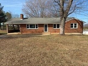 Building Photo - 802 Burks Hill Rd