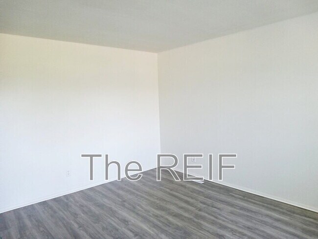 Foto del edificio - 3133 Glenwood Ave