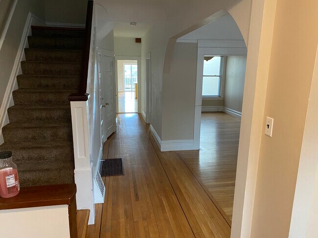 View of main level floor from entry porch - 572 Clipper St