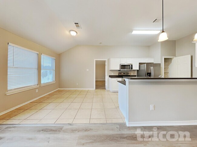 Foto del edificio - 2021 Faircrest Trail
