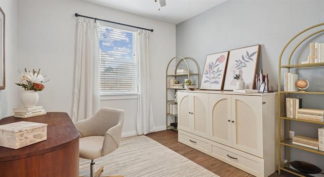 Foto del edificio - 5801 Blue Sapphire Ave