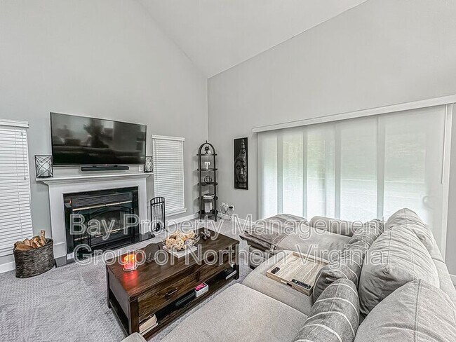 Foto del edificio - 6612 Jupiter Hills Cir