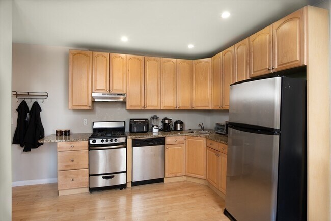 Foto del edificio - 64 Queensberry St