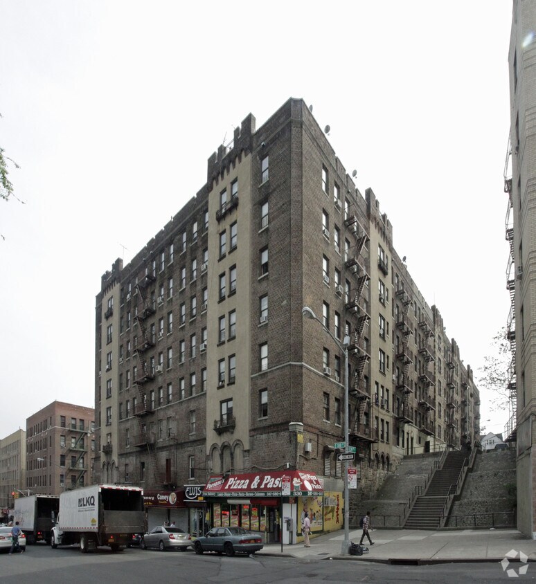 Primary Photo - 330-346 E 188th St