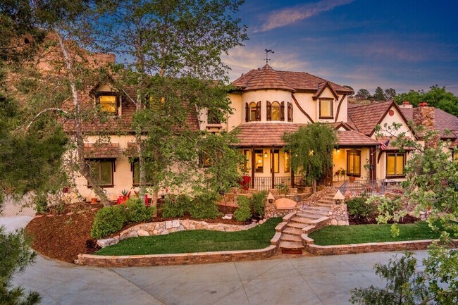 Foto del edificio - 32140 Windrush Rd