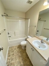 Building Photo - 204 Foxbury Square