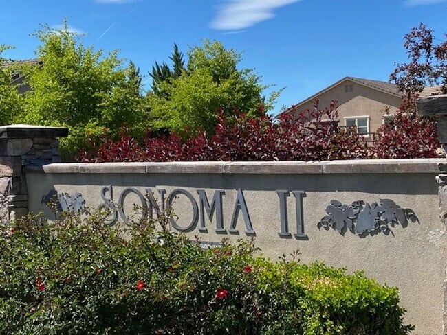 Building Photo - 4821 Ravello Dr