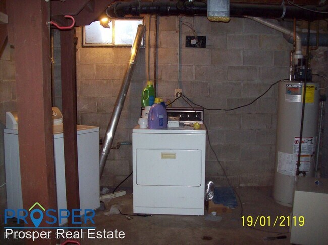 Foto del edificio - 2 br, 1 bath Apartment - 106 Ferry Street