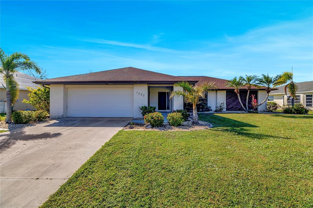 Primary Photo - 1727 Nuremberg Blvd