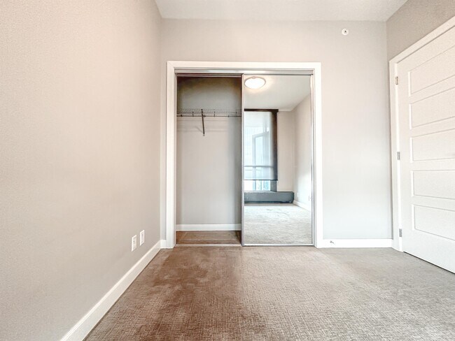 Photo du bâtiment - 225-211 11 Ave SE