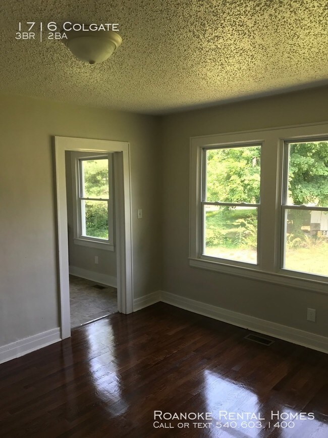 Building Photo - 1716 Colgate