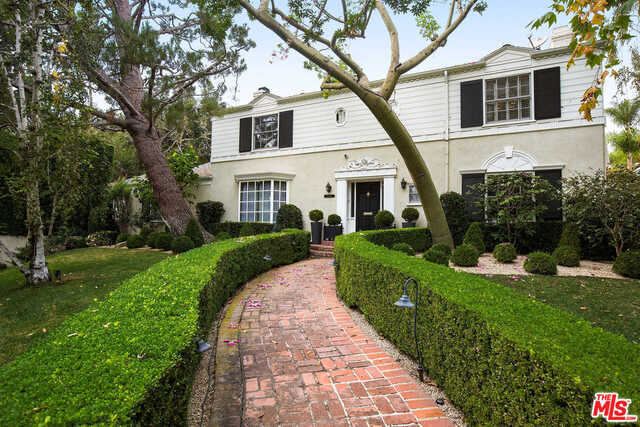 Foto principal - 10641 Lindbrook Dr