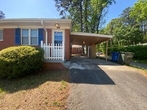 Building Photo - 2103 Elmwood Ave