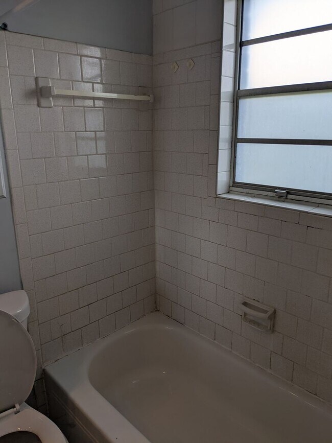 Foto del edificio - 2429 Lawrenceville Hwy