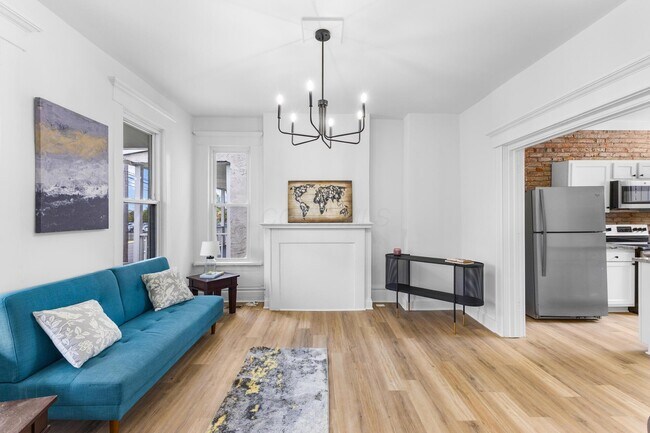 Foto del edificio - 1399 E Long St