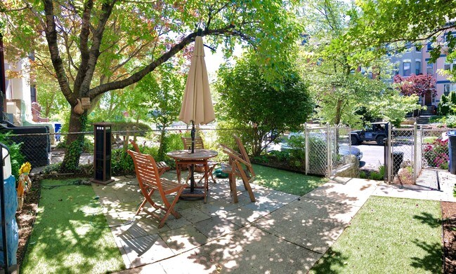 Foto del edificio - 1307 Fairmont St NW