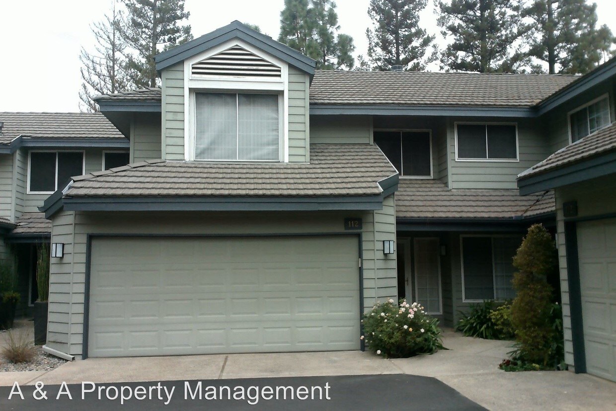 Foto principal - 320 W Bluff Ave