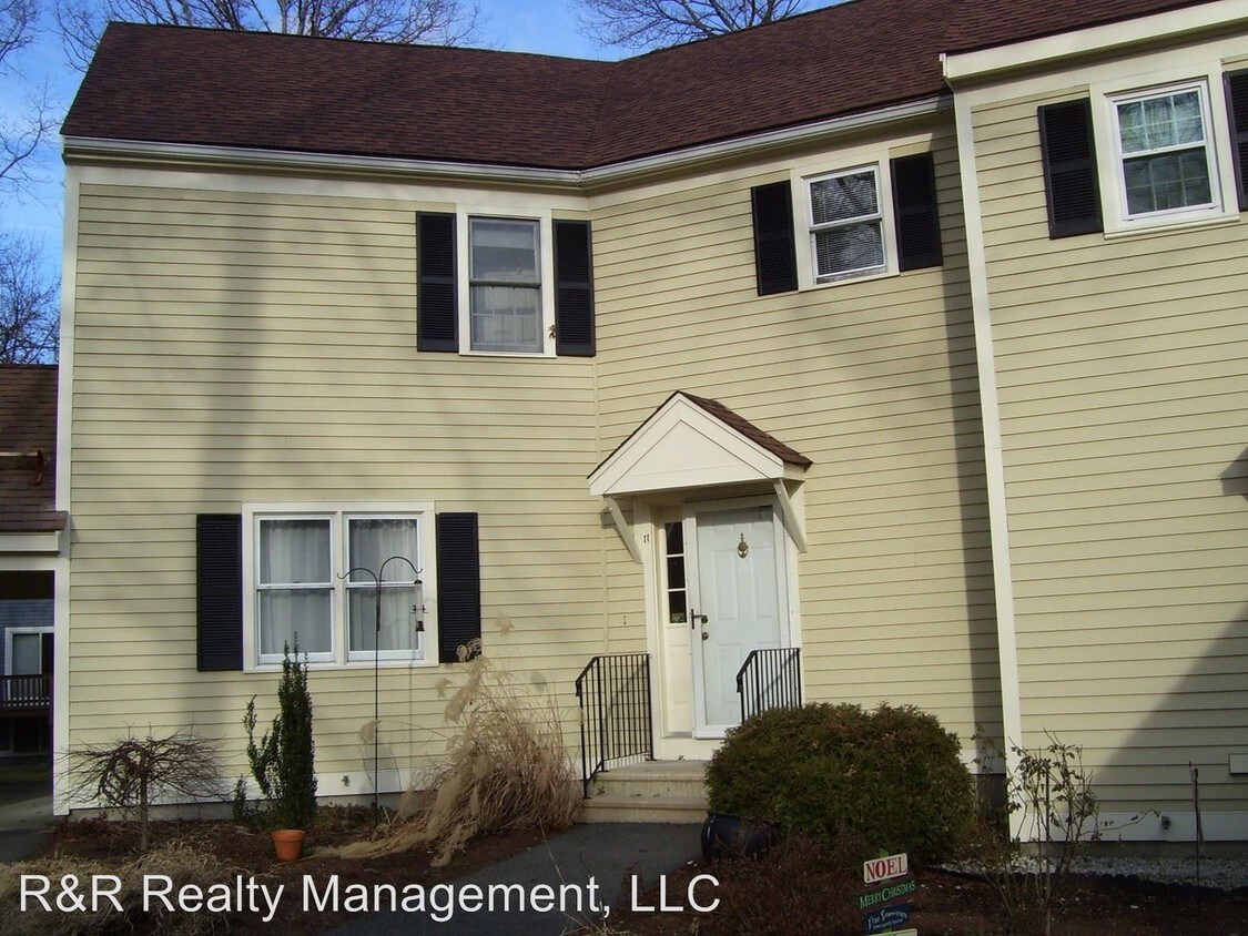 Primary Photo - 2 br, 1.5 bath House - 11 Heritage Drive