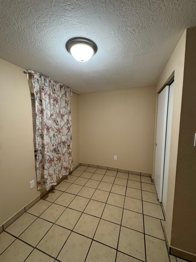 Foto del edificio - 1124 3rd St SW