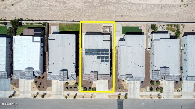 Foto del edificio - 12917 Nidd Ave