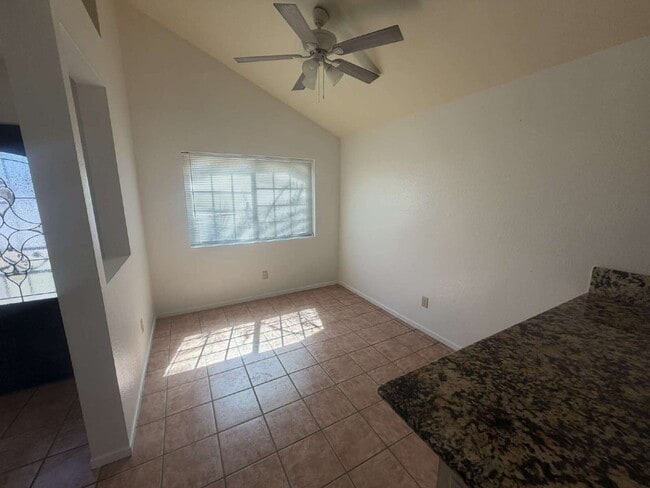 Building Photo - Beautiful 3 Bed / 2 Bath Home with Backyard Oasis & Pool!