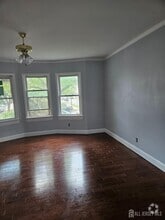 Building Photo - 39 Pulaski Ave