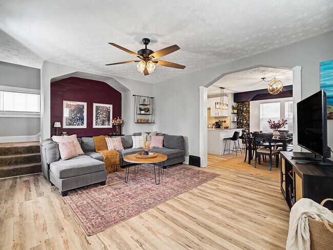 Foto del edificio - 3457 W 128th St