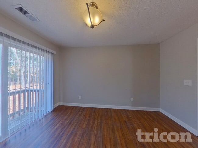 Building Photo - 48 Bristlecone Ln