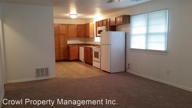 Building Photo - 2 br, 1 bath House - 4512 Navajo Dr